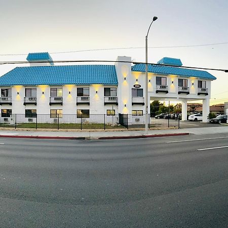 Casa Playa Inn & Suites Stanton Anaheim Area Exterior foto